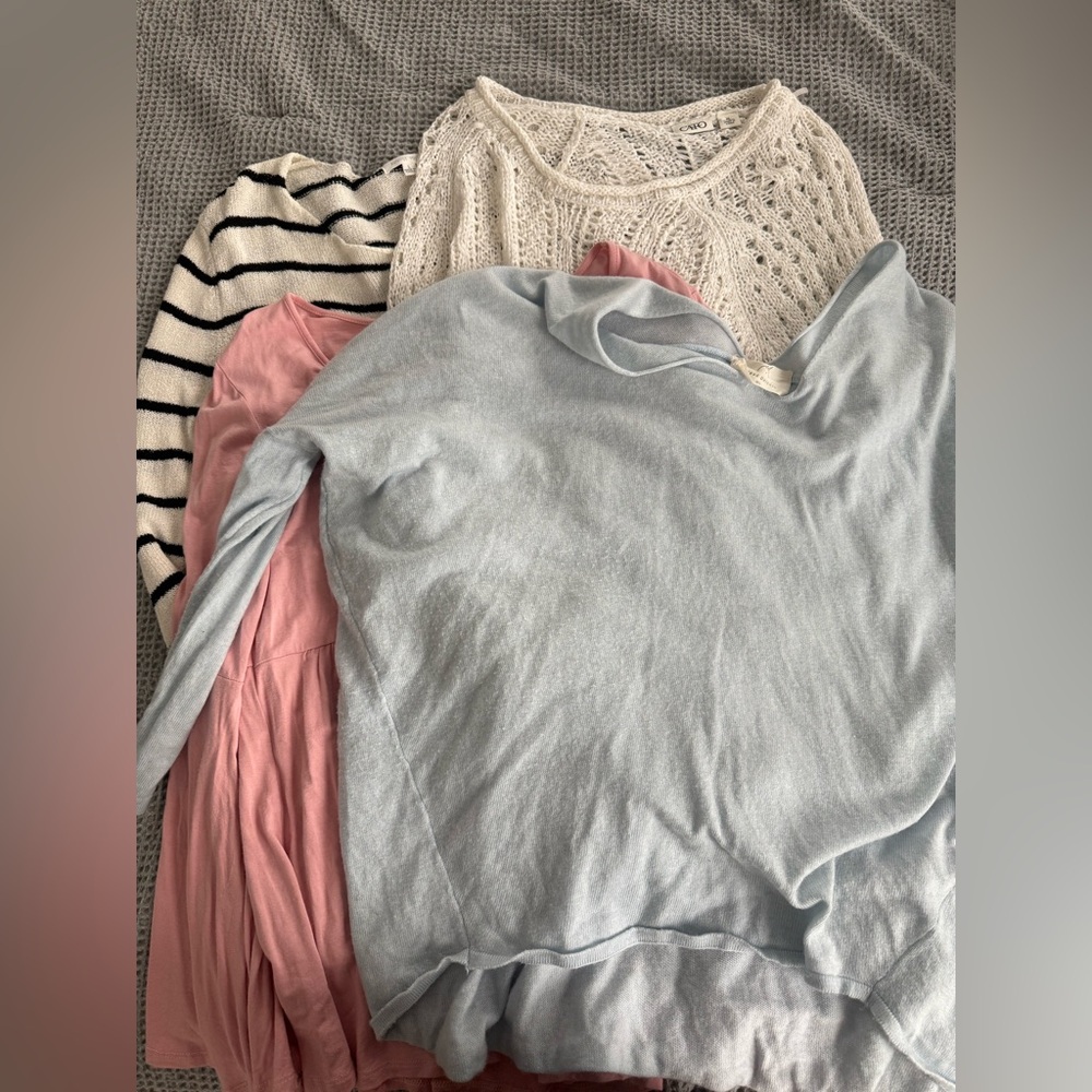 Size Large Sweater Bundle